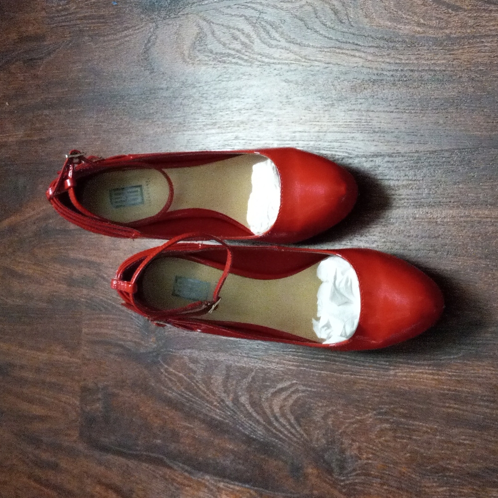 Red Pumps w/ Ankle Strap